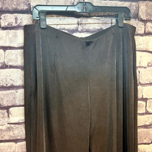 Chico's Travelers NWT Brown Pull On Pants Size XL - Picture 2 of 9